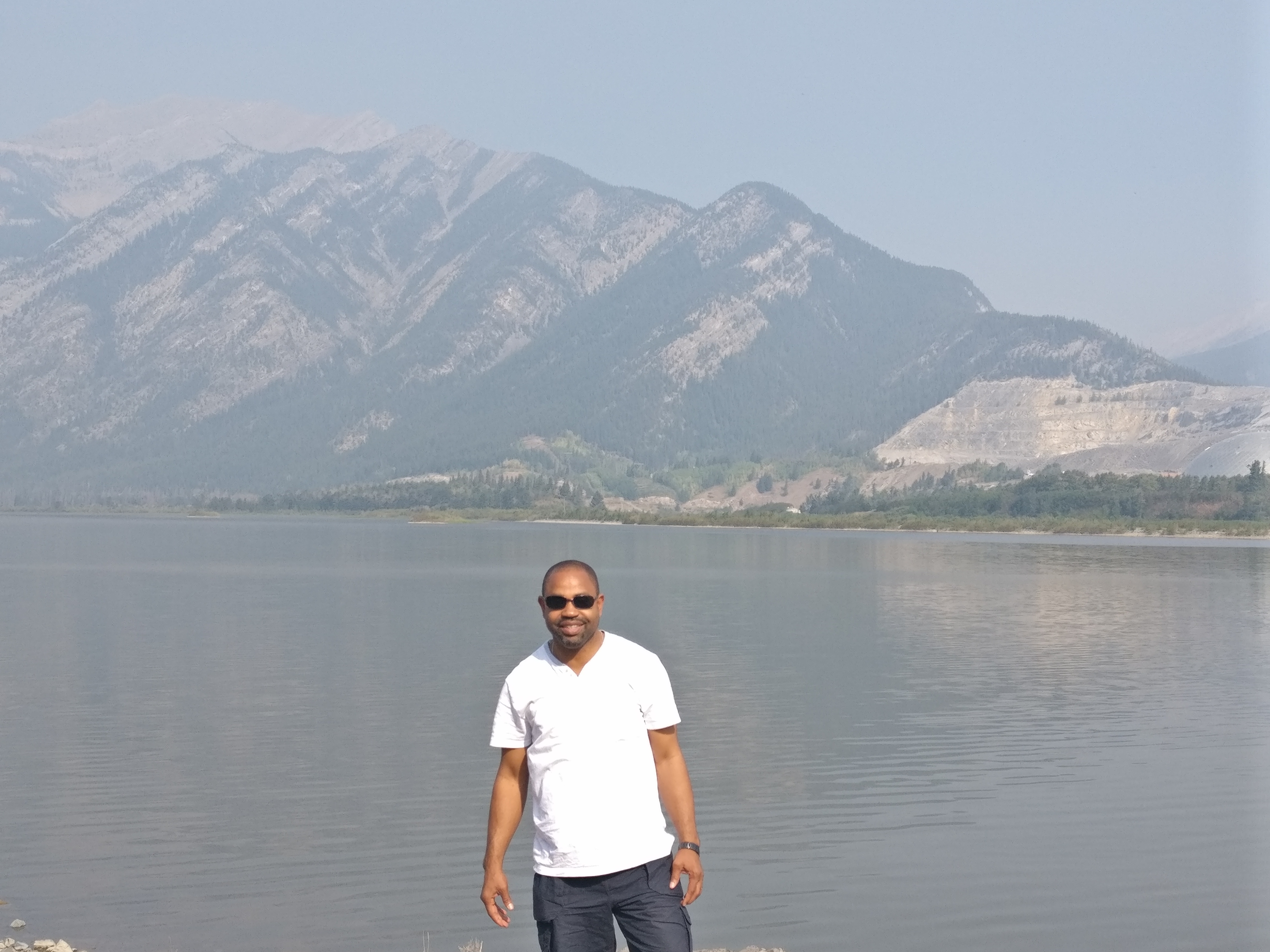 Obiora Ozonzeadi