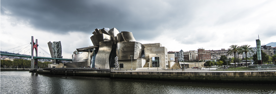 the person  Guggenheim Museum Bilbao