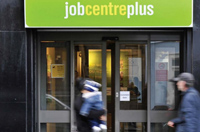 Government responds to Universal Credit hampering claims by Commons committee